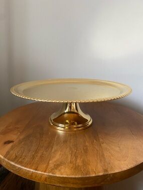 WM Roger International Silver Co. Gold Electroplated Cake Stand